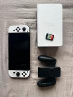 Nintendo Switch OLED + Animal Crossing, Spelcomputers en Games, Games | Nintendo Switch, Ophalen, Gebruikt, Online, Overige genres