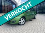 Ford Fiesta 1.4-16V Futura Airco Elek pakket 5drs Nwe APK, Voorwielaandrijving, Stof, Gebruikt, Zwart