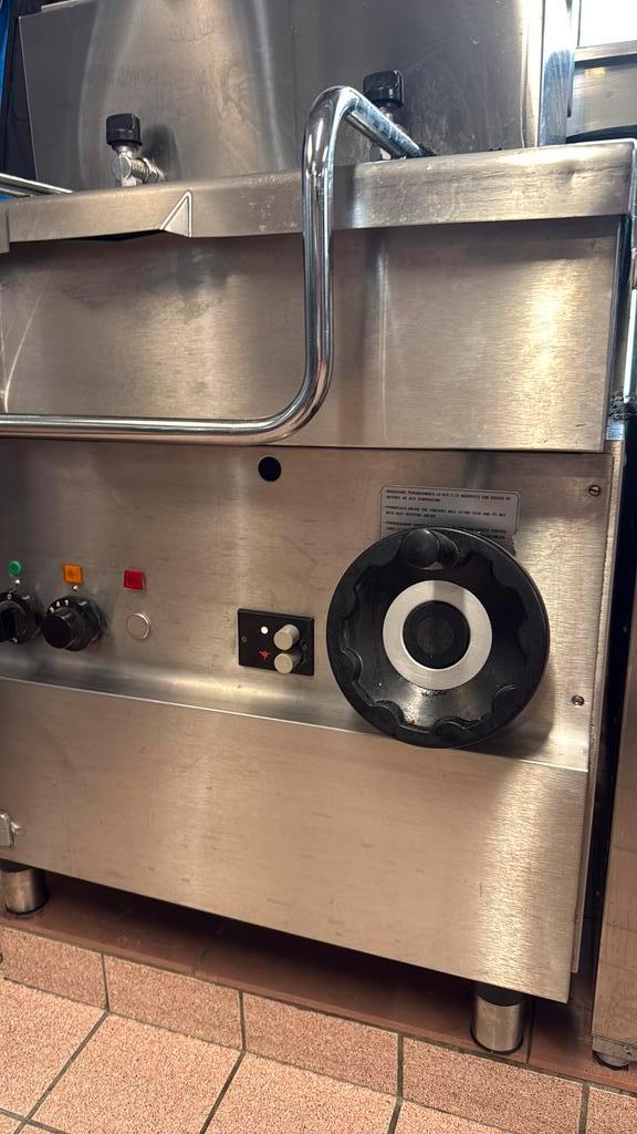 Zanussi braadslee, Zakelijke goederen, Horeca | Keukenapparatuur, Fornuis, Frituur en Grillen, Gebruikt, Ophalen