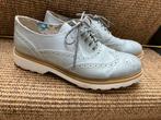 Lichtblauwe brogues maat 37,5, Ophalen of Verzenden, Zo goed als nieuw, Blauw, Sneakers of Gympen