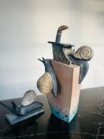 Kunstobject van Peter Hiemstra met slakken, Ophalen