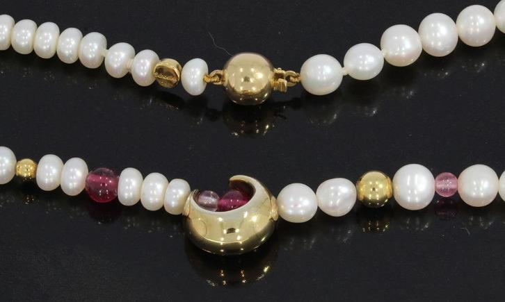 Schoeffel parel ketting 18k slot goud maan hanger toermalijn, Sieraden, Tassen en Uiterlijk, Antieke sieraden, Ketting, Goud, Met edelsteen