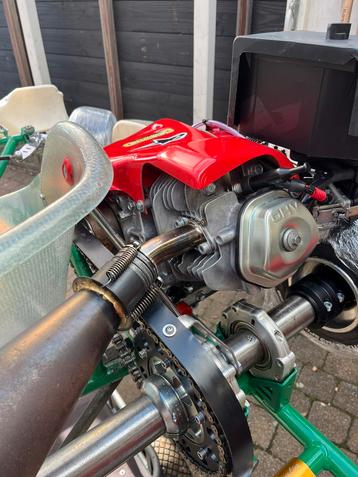 Te koop gereviseerde Honda 390 kart motor. beschikbaar voor biedingen