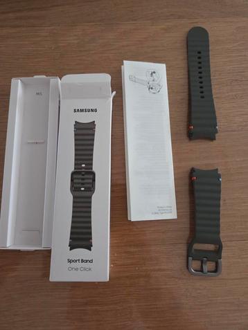 Samsung galaxy watch7 40 mm polsbandje S beschikbaar voor biedingen