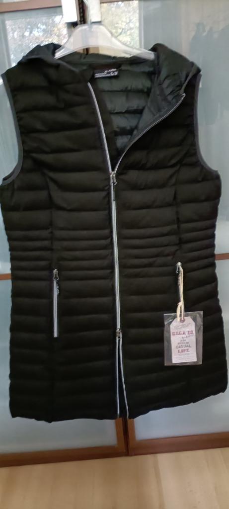 Nieuw: Gewatteerde Dames bodywarmer, Kleding | Dames, Bodywarmers, Nieuw, Maat 38/40 (M), Zwart, Ophalen of Verzenden