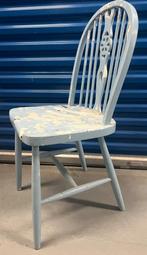 Nostalgische charmante vintage houten spijlstoel babyblue, Ophalen of Verzenden, Gebruikt, Bruin, Eén