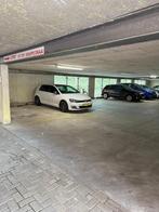 Parking place for rent by Lelylaan Station, Huizen en Kamers, Garages en Parkeerplaatsen