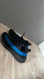 Yeezy maat 40/41 blauw zwart, Ophalen of Verzenden, Zo goed als nieuw, Overige merken