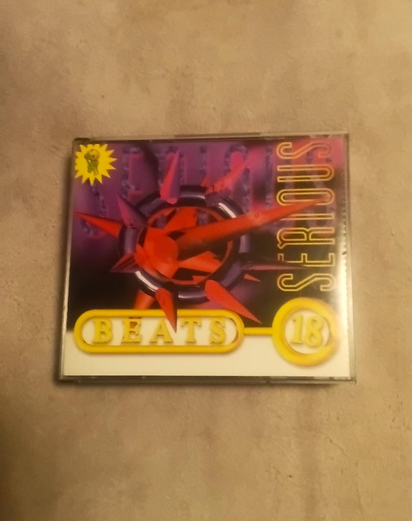 CD Serious Beats 18, Ophalen of Verzenden, Zo goed als nieuw, Techno of Trance, Boxset