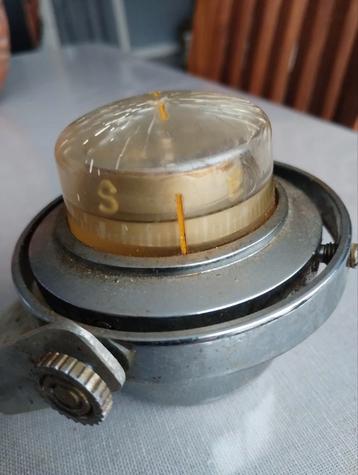 Boot Kompas werkt goed alleen veel krasjes op glas  beschikbaar voor biedingen