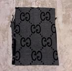 Gucci Sjaal - Zwart/Grijs, Kleding | Dames, Mutsen, Sjaals en Handschoenen, Gucci, Verzenden, Zo goed als nieuw, Sjaal
