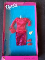 barbie fashion avenue kledingsetje NRFB 2000, Verzamelen, Ophalen of Verzenden, Nieuw, Kleertjes