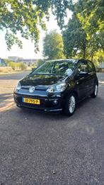 Volkswagen high up! BMT 1.0 5-DRS 2016 Zwart APK 07-26, Auto's, Voorwielaandrijving, Up!, 840 kg, 4 stoelen