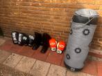 Boks zak + handschoenen en scheenbeschermers, Sport en Fitness, Ophalen, Zo goed als nieuw, Bokshandschoenen