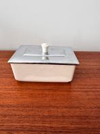 Botervloot van Regout met deksel, Maastricht, Ophalen of Verzenden, Gebruikt, Porselein