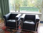 2 x Cassina Le Corbusier Fauteuil LC2 , Huis en Inrichting, Fauteuils, Ophalen, Gebruikt, Leer