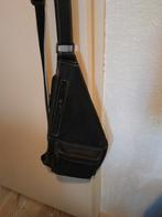 Schoudertas Leaf Bags heren echt leer, Sieraden, Tassen en Uiterlijk, Zwart, Minder dan 40 cm, Zo goed als nieuw, 35 tot 55 cm