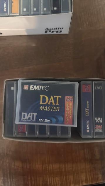 Dat tapes bandjes emtec maxell 30 stuks ook nieuwe beschikbaar voor biedingen