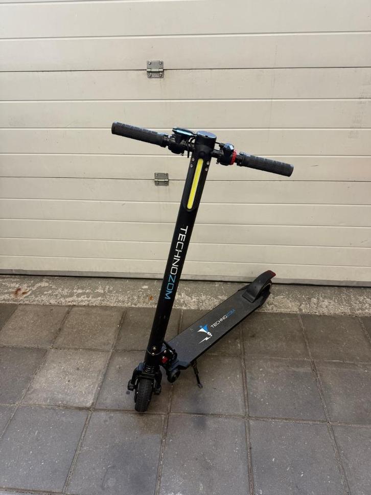 Technozom S12 - Techno LITE elektrische step zwart, Fietsen en Brommers, Steps, Gebruikt, Elektrische step (E-scooter), Ophalen of Verzenden