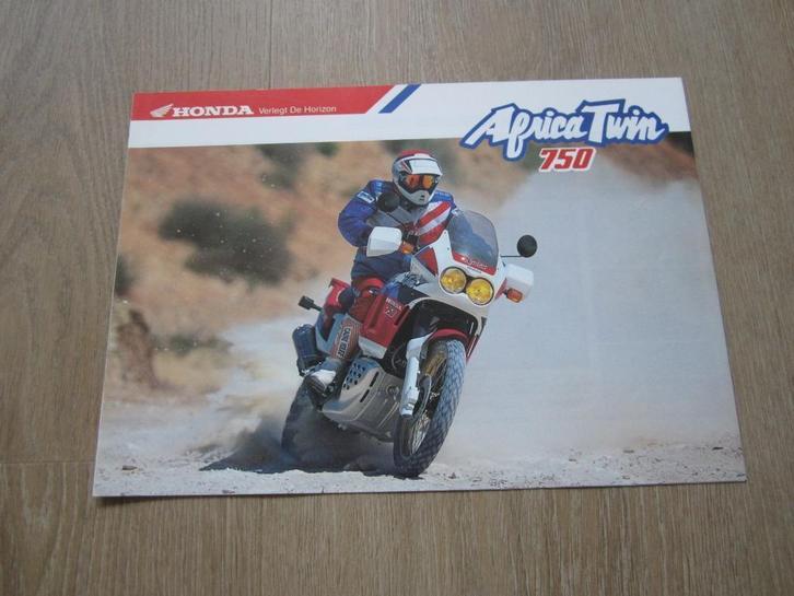 Honda XRV 750 Africa Twin brochure folder 1990 ?, Motoren, Handleidingen en Instructieboekjes, Honda, Ophalen of Verzenden