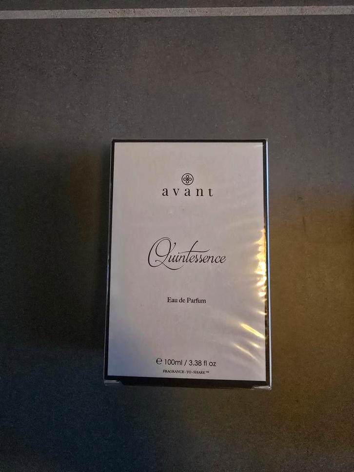 NIEUW Avant Quintessence parfum, Sieraden, Tassen en Uiterlijk, Uiterlijk | Parfum, Nieuw, Ophalen
