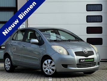 Toyota Yaris 1.3 VVTi Sol 5 Deurs / Airco / hoge Instap / 10 beschikbaar voor biedingen