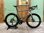 ACTIE! Enve Melee, 28 inch, Carbon, Heren, Nieuw