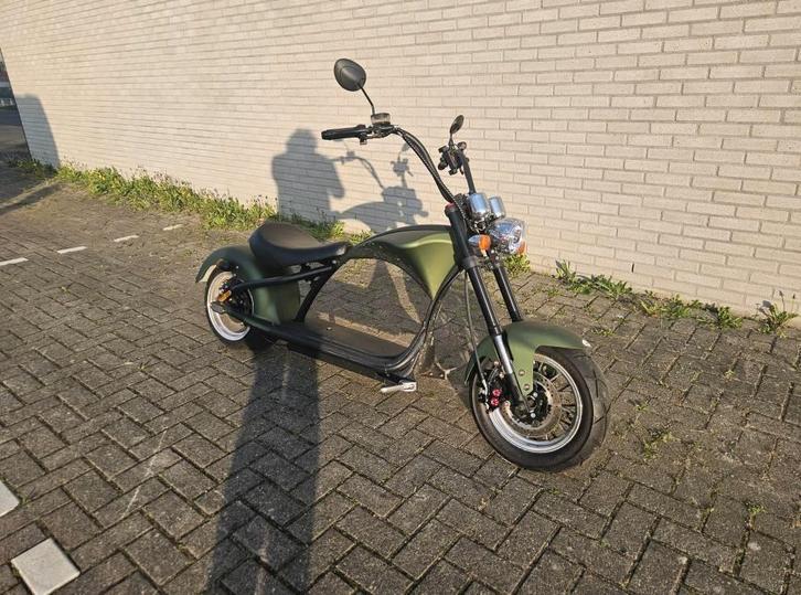 Mangosteen E chopper erg lage kilometerstand., Fietsen en Brommers, Brommers | Overige merken, Zo goed als nieuw, Maximaal 45 km/u