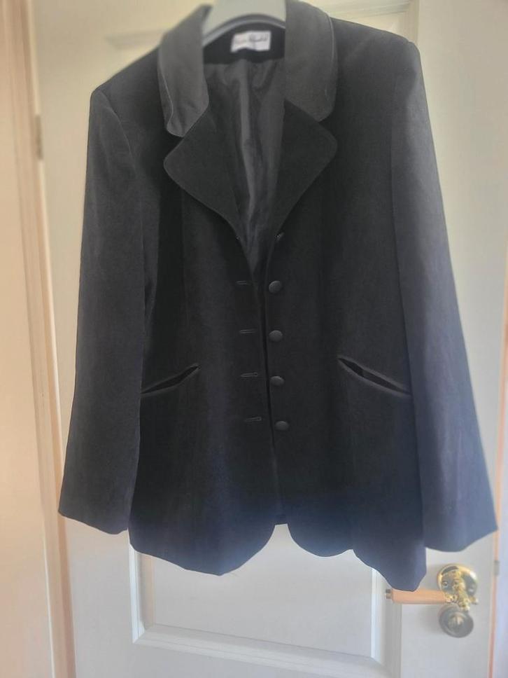 Dames colbert,Sao paulo,zwart,maat 42/44, Kleding | Dames, Jasjes, Kostuums en Pakken, Gedragen, Maat 42/44 (L), Zwart, Ophalen of Verzenden