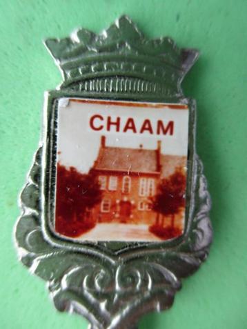 (A1557)  Chaam raadhuis beschikbaar voor biedingen