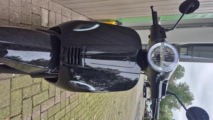 Electrische scooter, Fietsen en Brommers, Snorfietsen en Snorscooters, Zo goed als nieuw, Overige merken, Elektrisch, Ophalen