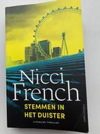 Nicci French Stemmen in het Duister, Ophalen of Verzenden, Zo goed als nieuw, Nicci French, Nederland