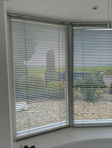 
13x Luxaflex jaloezieën 80160 cm – goede staat beschikbaar voor biedingen