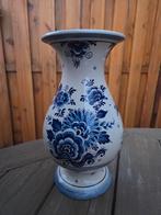 Delfts Blauwe Vaas - Handbeschilderd, Antiek en Kunst, Antiek | Vazen, Ophalen of Verzenden