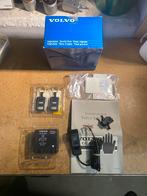 Volvo 850 S90 V90 2 x afstandsbediening + relais etc. NIEUW, Ophalen of Verzenden, Nieuw, Volvo
