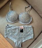 Nieuw zilver pailletten push up bh en slip lingerieset, Ophalen of Verzenden, Overige kleuren, Setje