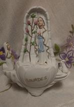 12,24 Prachtig wijwatervaatje O.L. Vrouw van Lourdes- pors., Ophalen of Verzenden, Zo goed als nieuw, Beeld(je), Christendom | Katholiek