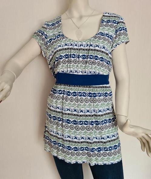 "COLOURS" Top, blauw gedessineerd. Mt.42. Als nieuw!, Kleding | Dames, Tops, Zo goed als nieuw, Maat 42/44 (L), Blauw, Korte mouw