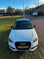 AUDI A1 SPORTBACK wit met zwart dak, Auto's, Audi, Voorwielaandrijving, Euro 5, Stof, Zwart