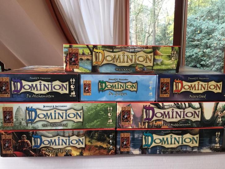 ALLES is al Weg - Dominion - diverse - nooit mee gespeeld, Hobby en Vrije tijd, Gezelschapsspellen | Overige, Zo goed als nieuw