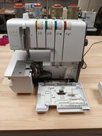 Bernette B44, Ophalen, Zo goed als nieuw, Lockmachine, Bernina
