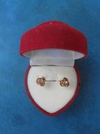 Oorknopjes roos met steentje (NIEUW) goudkleurig, Ophalen of Verzenden, Nieuw, Goud, Oorbellen