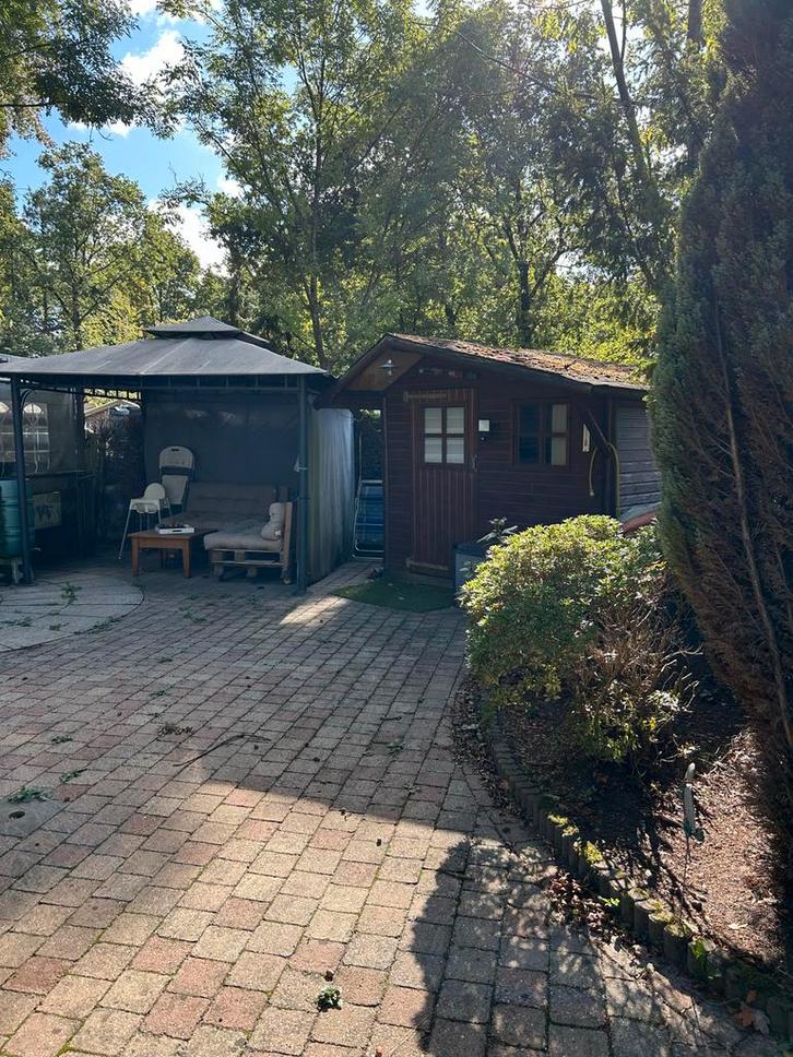 Stacaravan met 2 slaapkamers + schuurtje & veranda, Caravans en Kamperen, Stacaravans, tot en met 6, Ophalen