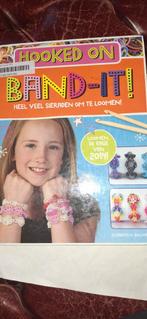 Hooked on Band-It! Sieraden Loom Boek, Boeken, Gelezen, Elizabeth M. Kollmar, Geschikt voor kinderen, Sieraden maken