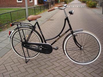 Burgers Nostalgische Oma Fiets framehoogte 57 cm/28 inch beschikbaar voor biedingen