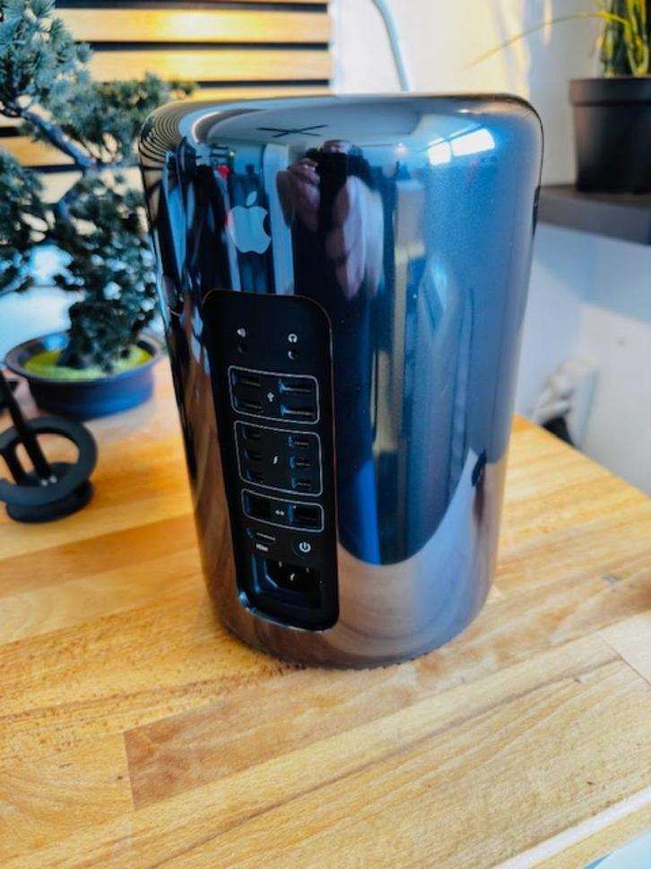 mac pro 2013   12 core  cpu / 2 Tb SSD / 64 Gb RAM als nieuw, Computers en Software, Apple Desktops, Refurbished, Mac Pro, SSD