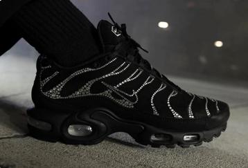 Nike Air Max Plus Moonlight Swarovski 43 beschikbaar voor biedingen