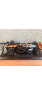 F1 Mclaren 1:24  2023, Hobby en Vrije tijd, Modelauto's | 1:24, Ophalen of Verzenden, Zo goed als nieuw, Bburago