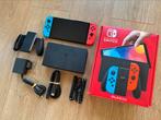Nintendo Switch OLED Compleet In Doos Nette Staat!!!, Spelcomputers en Games, Games | Nintendo Switch, Overige genres, 1 speler
