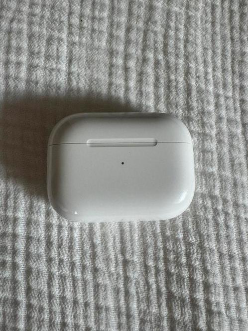 Apple Airpods Pro (1st gen), Telecommunicatie, Mobiele telefoons | Oordopjes, Gebruikt, In gehoorgang (in-ear), Bluetooth, Ophalen of Verzenden